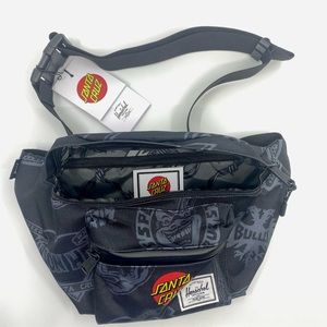 Herschel Supply Co.
Santa Cruz Seventeen Waistpack